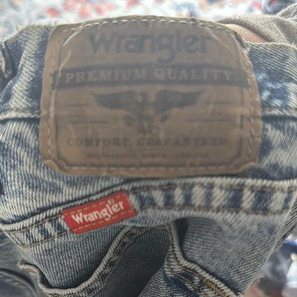 Wrangler rugged jeans